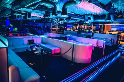 King Britt live from the Lounge Club – Hamburg, Germany.